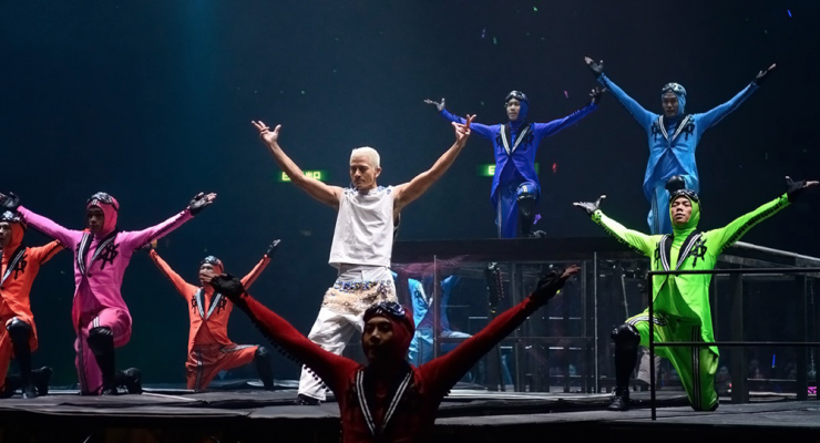 aaron-kwok-de-showy-masquerade-world-tour-live-in-concert-2011-7